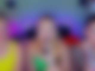 SuccesCheriesss's Live Sex Cam Show
