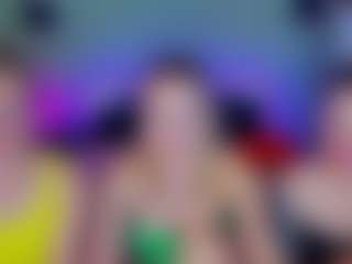 Live cam show with SuccesCheriesss - Femdom on sexylive.show