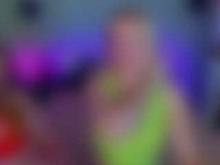 SuccesCheriesss's Live Sex Cam Show