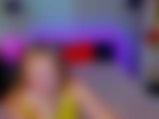 SuccesCheriesss's Live Sex Cam Show