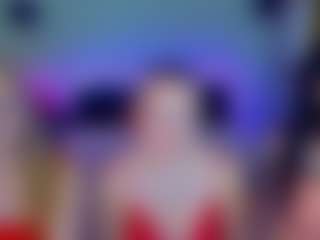 SuccesCheriesss's Live Sex Cam Show