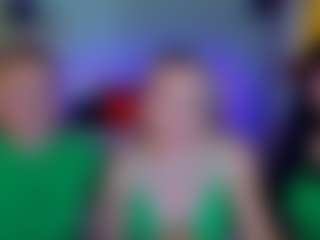 Live cam show with SuccesCheriesss - Green Eyes on CamClone