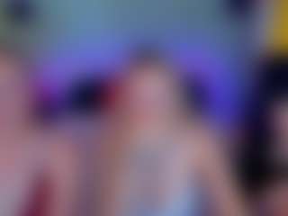 SuccesCheriesss's Live Sex Cam Show