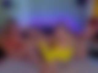 SuccesCheriesss's Live Sex Cam Show