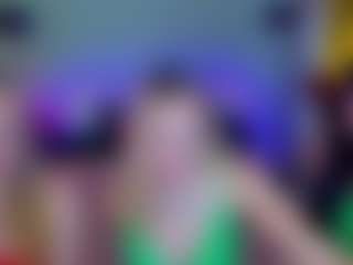 SuccesCheriesss's Live Sex Cam Show
