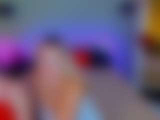 SuccesCheriesss's Live Sex Cam Show