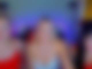 SuccesCheriesss's Live Sex Cam Show