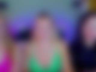 SuccesCheriesss's Live Sex Cam Show
