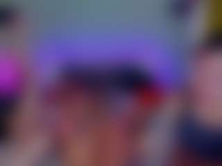 SuccesCheriesss's Live Sex Cam Show