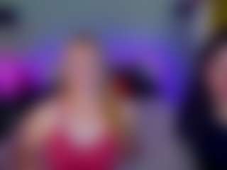 Live cam show with SuccesCheriesss - Green Eyes on Dare Cams