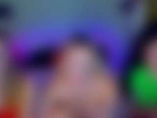 Live cam show with SuccesCheriesss - Skinny on Camsoda