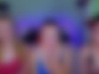 Live cam show with SuccesCheriesss - Small Tits on Dolls Live