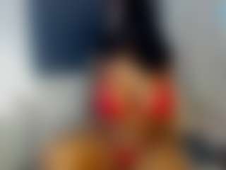 Live cam show with SweetMonique - Squirt on Streamer API