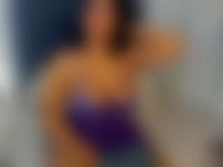 Live cam show with SweetMonique - New Big Ass on fapnchat