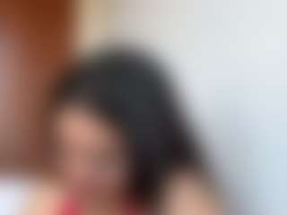 Live cam show with Veronicawins1 - Teen (18+) on Mixed Magazine Live