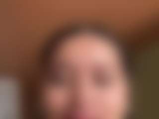 Veronicawins1's Live Sex Cam Show