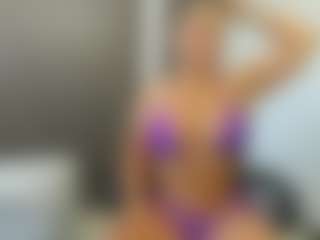 zoesamara's Live Sex Cam Show
