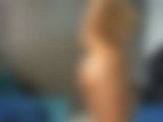 zoesamara's Live Sex Cam Show