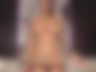 ArielleeX's Live Sex Cam Show