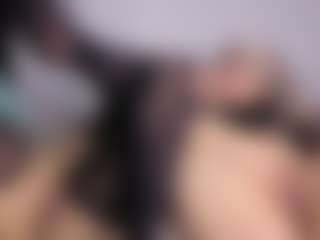 Live cam show with gema-n-aria - Blue Eyes on Gym Cam Girls