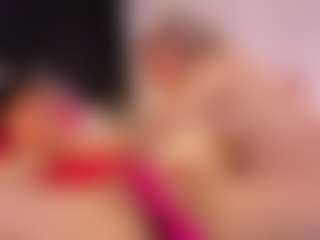 Live cam show with gema-n-aria - Butt Plug on Camsoda