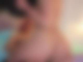 Live-camshow met gema-n-aria - Small Tits op Camsoda