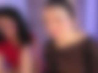 Live cam show with gema-n-arianaa - Butt Plug on CamClone