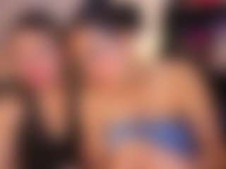 Live cam show with gema-n-arianaa - Erotic Dance on Dare Cams