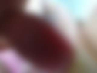 gretamilan's Live Sex Cam Show