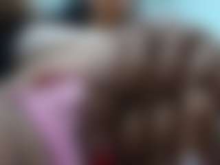 gretamilan's Live Sex Cam Show