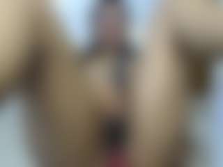 Live cam show with gretamilan - Strip Teen (18+) on livesexfox.com