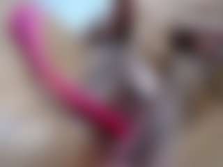 Live cam show with gretamilan - Nice on Hubzter Live