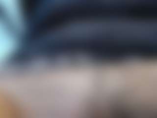 gretamilan's Live Sex Cam Show