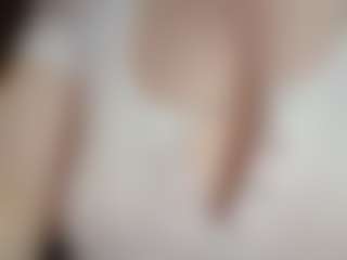 Live cam show with Jeannie69 - Curvy on https://playwithruby.com