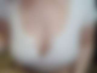 Jeannie69's Live Sex Cam Show