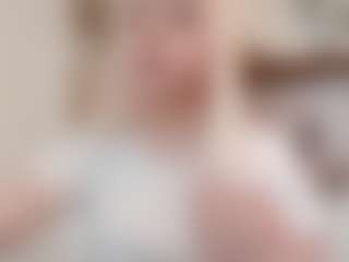 Live cam show with Lisandra - Blonde Hair Teen (18+) on CamClone