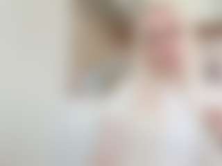 Live cam show with Lisandra - New Squirt on livesuperchat.net
