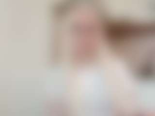 Lisandra's Live Sex Cam Show