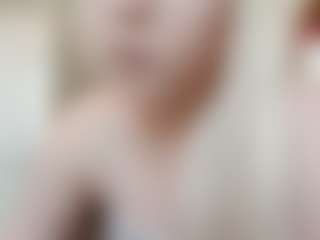 Lisandra's Live Sex Cam Show