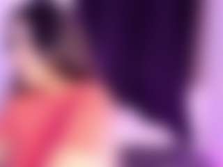MiaLens's Live Sex Cam Show