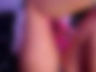 Live cam show with MiaLens - White on Milfs Live | colombia