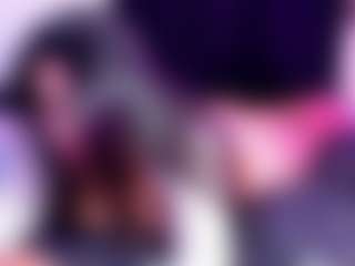 MiaLens's Live Sex Cam Show