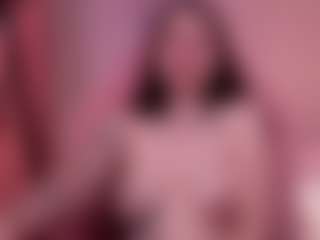 Live cam show with Michela-Fruett - Body Massage on fapnchat