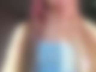 Live cam show with RevaLaflin - Nipple Piercings on Hubzter Live