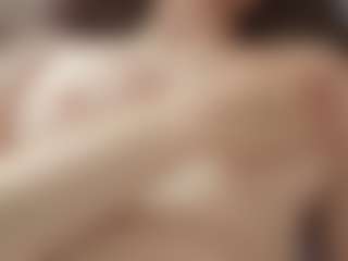 Live cam show with RevaLaflin - Full Nudity on livesuperchat.net