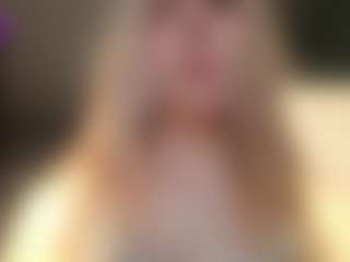 Live cam show with RevaLaflin - Blue Eyes on SpankPalCams
