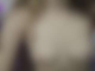 Live cam show with RevaLaflin - Blue Eyes on Camsoda