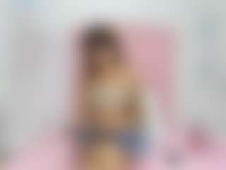 sofia-marttinez9's Live Sex Cam Show