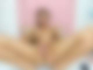 sofia-marttinez9's Live Sex Cam Show