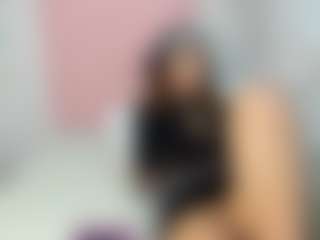 Live cam show with sofia-marttinez9 - Skinny on eurowanks.com